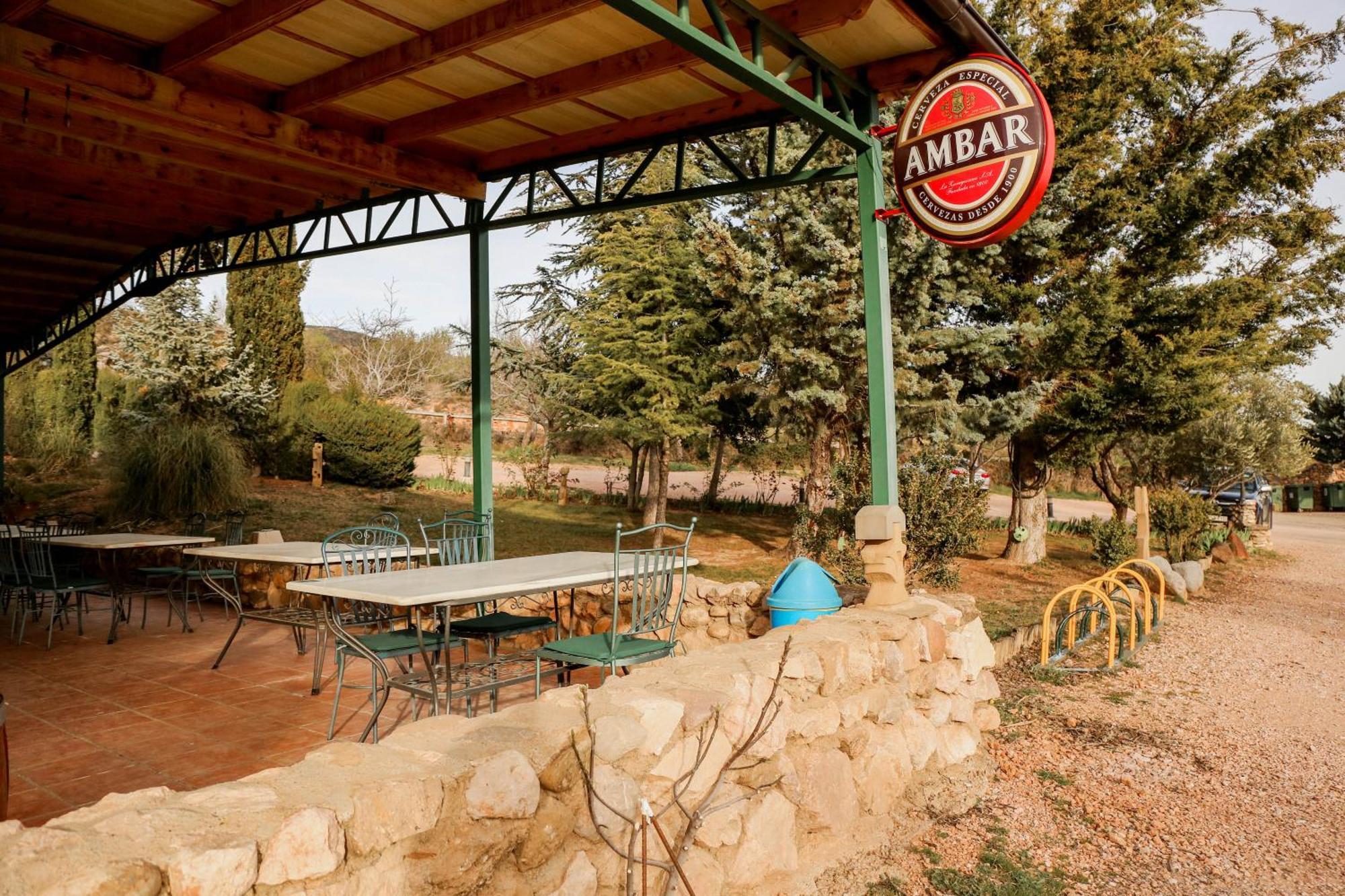Camping Castillo de Loarre Exterior foto