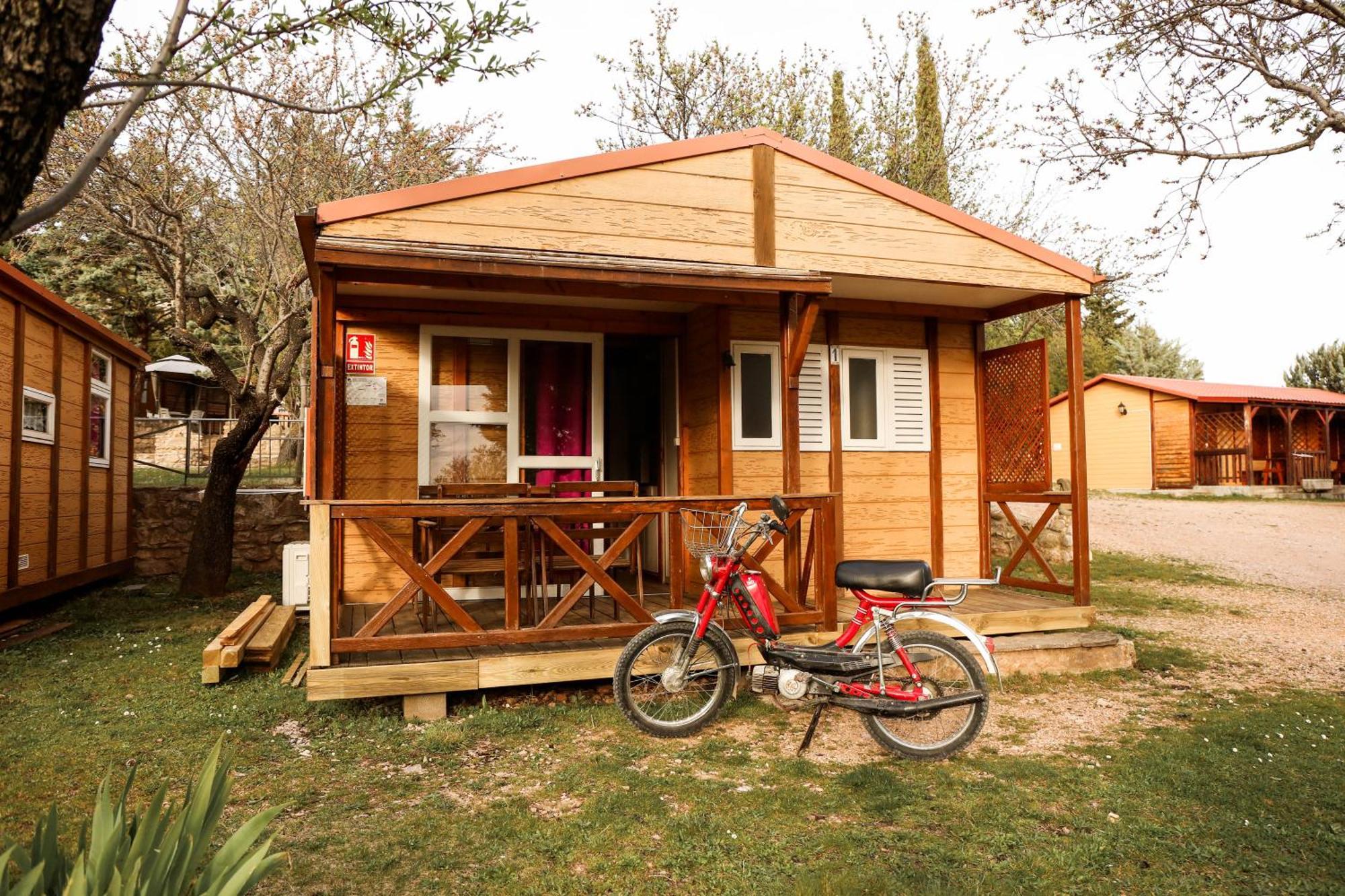 Camping Castillo de Loarre Exterior foto